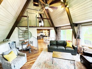 Main living area upon entering. 