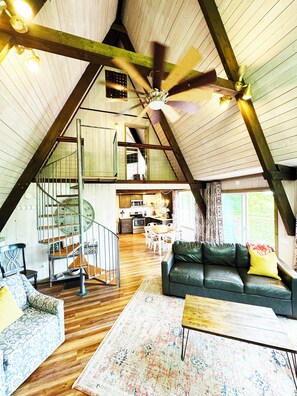 Main living area upon entering. 
