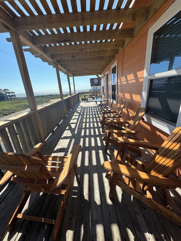 Unobstructed beach view under nice shade .