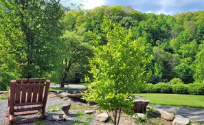    ☆ Enjoy the views ☆
  ~☆  Enjoy your stay ☆~
~*~ Maggie Valley Chalet ~*~
