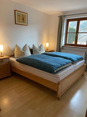 Ferienwohnung Maria, 40 qm, 1 Schlafzimmer und 1 Wohnzimmer, Terrasse, WLAN-Schlafzimmer
