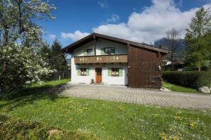 Ferienwohnung Lauer (DE Schönau am Königssee) - Poschner Evi - 39727-Hausansicht