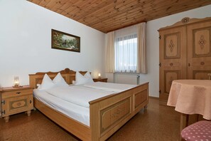 03 Ferienwohnung Maria Eck für 3 Pers.  45 qm. Küche, 1 Wohnraum, 1 Schlafzimmer, Terrasse-FeWo Maria Eck Bild 3