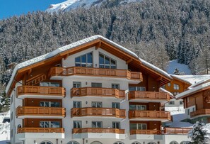 Eigentum, Gebäude, Wohnung, Haus, Grundeigentum, Schnee, Winter, Die Architektur, Zuhause, Resort