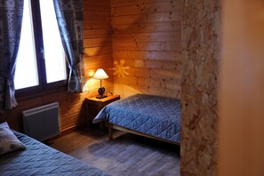 Chambre lits simples Chalet Vosges