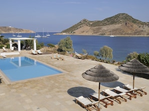 Utomhuspool