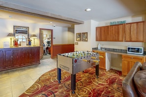 Spielezimmer