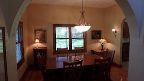 view of dinning room from front entrance.