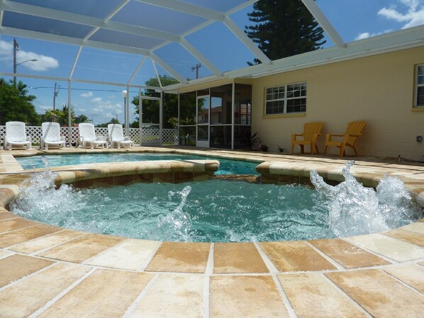 pool with hot tub