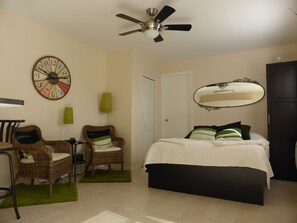 Queen size bed