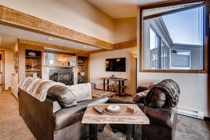 Living Room - Living Room