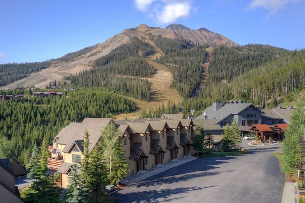 View from this Saddle Ridge of Lone Peak, ski-in/ski-out via Iron Horse lift.