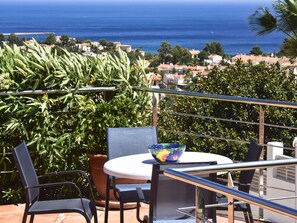 Eigentum, Grundeigentum, Balkon, Urlaub, Himmel, Wohnung, Haus, Gebäude, Ozean, Resort