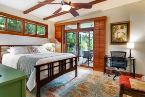 Cozy studio apartment attached to a main residence