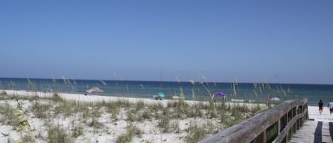 Beach Access on the other side of the courtyard.