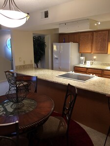 GROUND LEVEL UPDATED Condo 3 Bedroom 2 Bath Unit