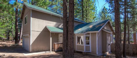 Professionally managed by Lake Tahoe Accommodations