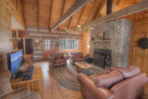 Main Level- Living Room