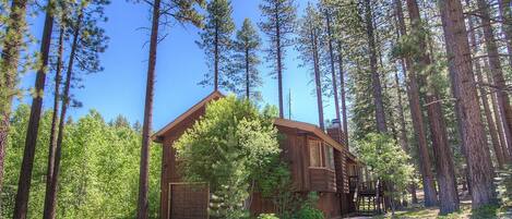 Professionally managed by Lake Tahoe Accommodations.