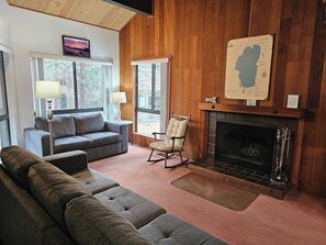Main Level - Living Room