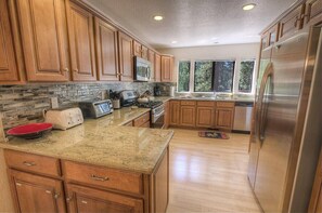Main Level- Kitchen