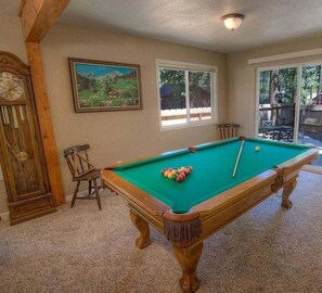 Main Level- Pool Table