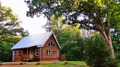 New* Cabin Clean in-town Black Mountain 15min Asheville 3BR/2BA Montreat Wifi !