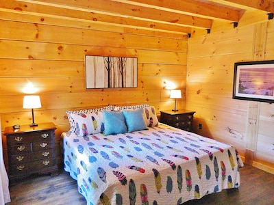 New* Cabin Clean in-town Black Mountain 15min Asheville 3BR/2BA Montreat Wifi !