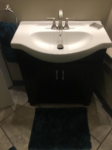 Completely Remodeled 1 Bd / 1 bath