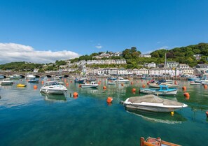 A short walk to Looe harbour