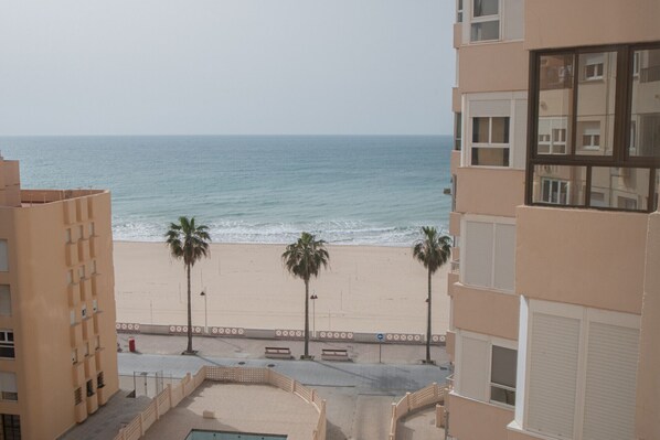 Vue sur la plage ou l’océan