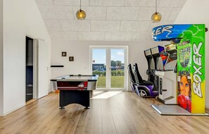 Spielezimmer