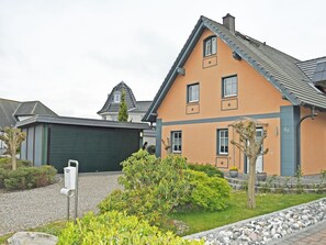 Ferienappartement mit Terrasse im Ostseebad Binz