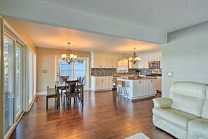 An open floor plan ensures nobody is left out of the conversation.