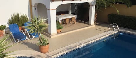 Casa Miantojo ; ruime porche, heerlijk privé-zwembad, volop terrassen, pure luxe