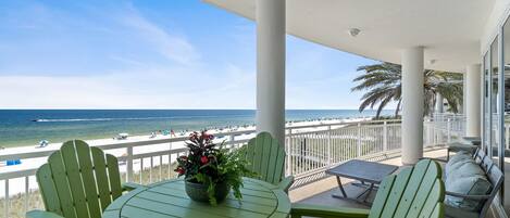 Welcome to La Playa 202!