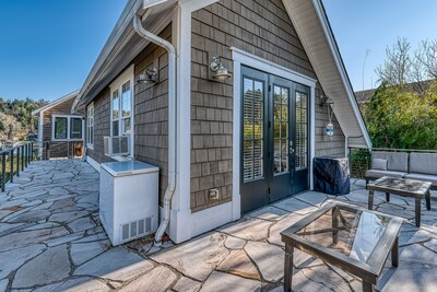 Waterfront Stand-Alone Studio: Wollochet Bay