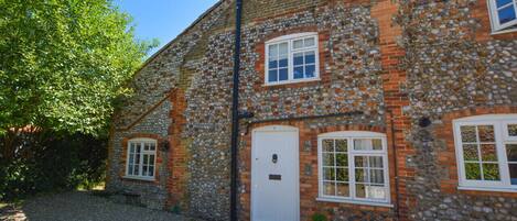 Carpenters Cottages