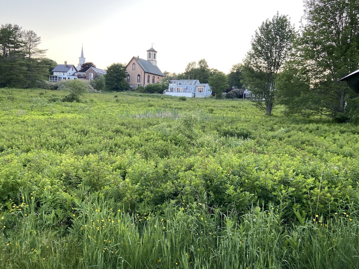 New England Cottages – Round Pond, Moxie Bay – Pemaquid Peninsula