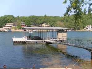 2 well dock with swim platform.