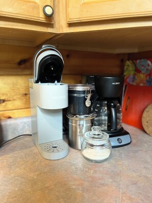Kaffe och/eller kaffebryggare