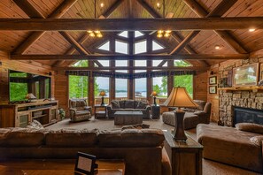 Full interior lake view from kitchen