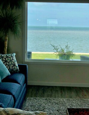 Living room with a beautiful view!!