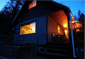Evening front of cabin
