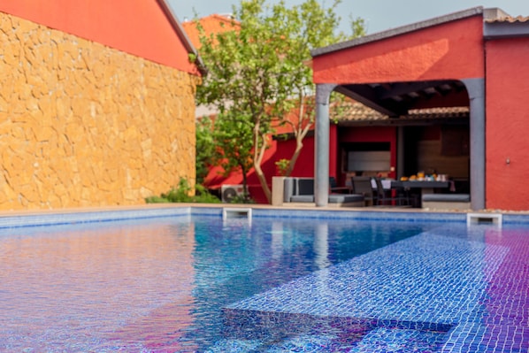 Private Pool