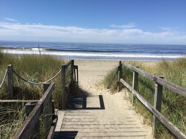 Walkway from Building G to the beach