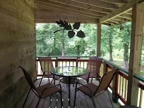 Front porch w/table and seating