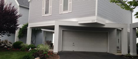 Street Entrance 2 car garage