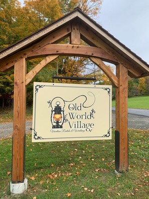 Welcome Sign