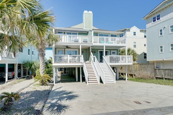 Wrightsville Beach Vacation Rental | 3BR | 3BA | 1,650 Sq Ft | Steps to Access